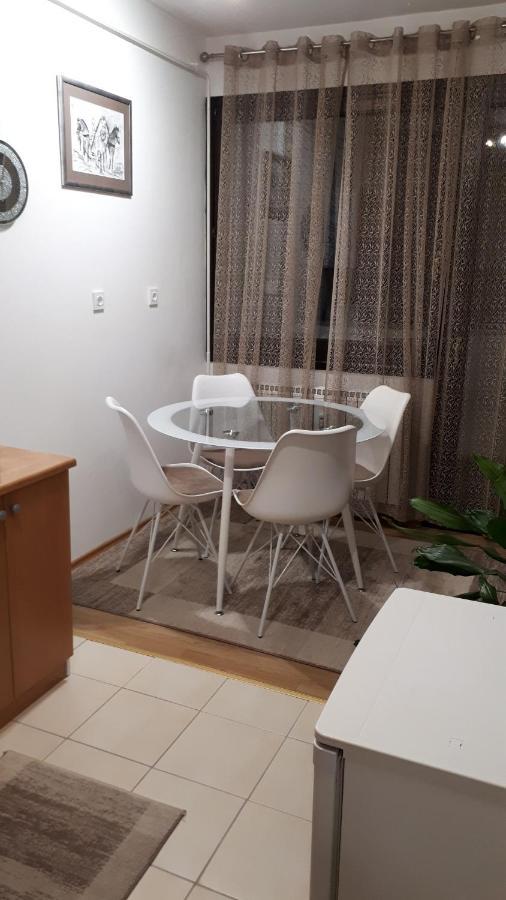 Apartman Panorama Vukovar Eksteriør billede